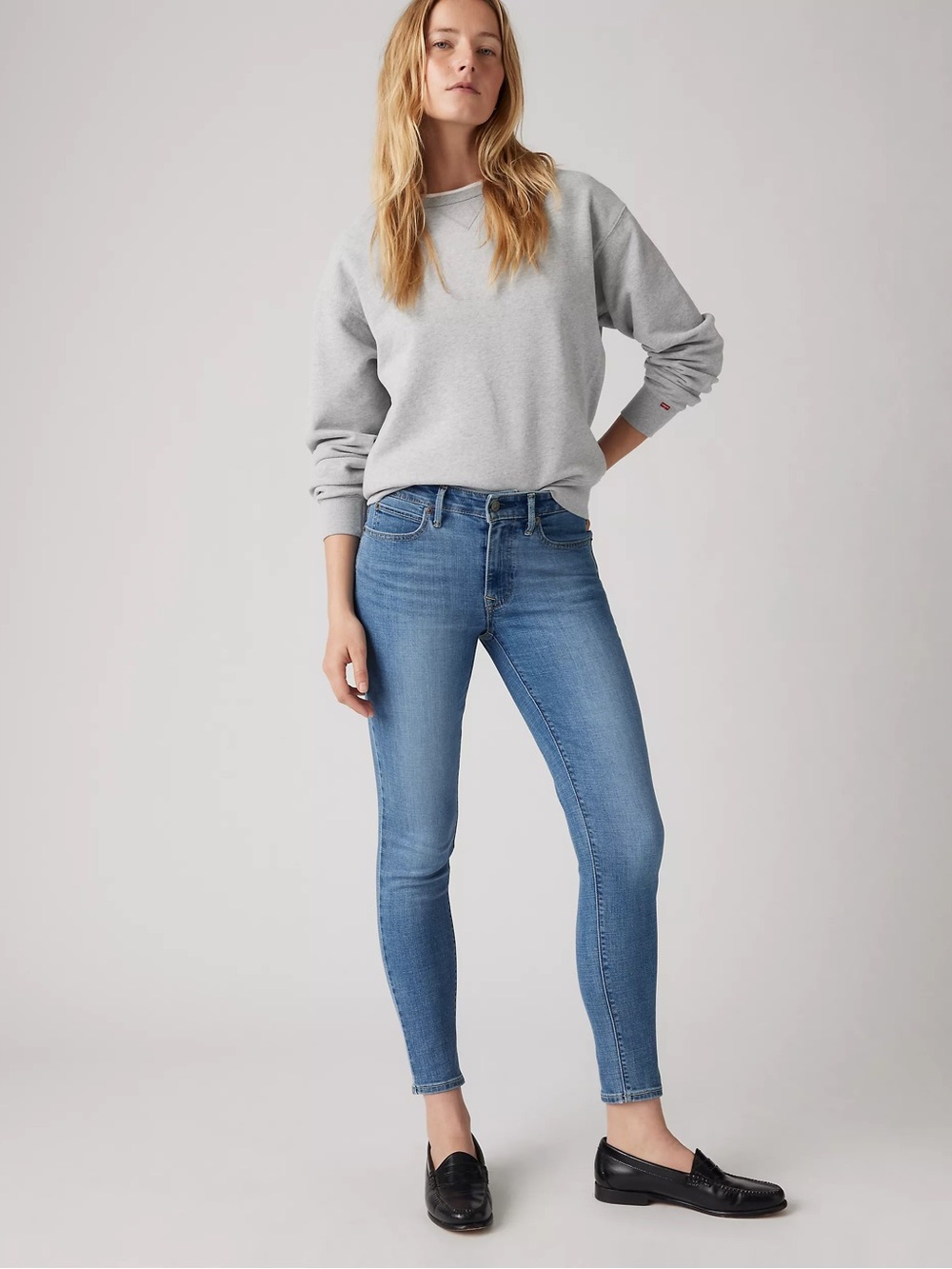 Levi's Classic Light Blue Women's Skinny Jeans